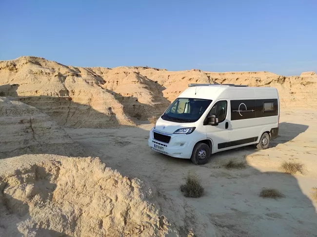 Furgoneta camper de alquiler Peugeot Boxer