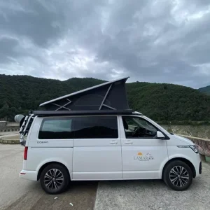 Furgoneta camper de alquiler Volkswagen California Ocean T6.1