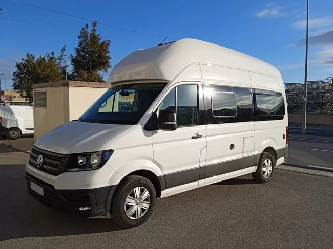Furgoneta camper de alquiler Volkswagen Grand California 600 - Imagen 2