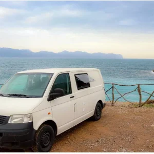 Furgoneta camper de alquiler Volkswagen Transporter T5