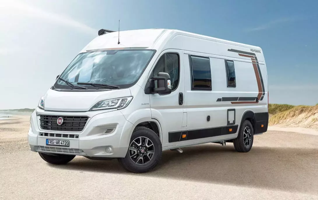 Furgoneta camper de alquiler Weinsberg Carabus 600DQ