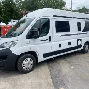 Furgoneta camper segunda mano Benimar Benivan 116 UP