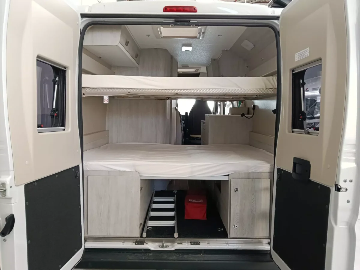 Camper de alquiler Roller Team Livingstone 5 - Imagen 5