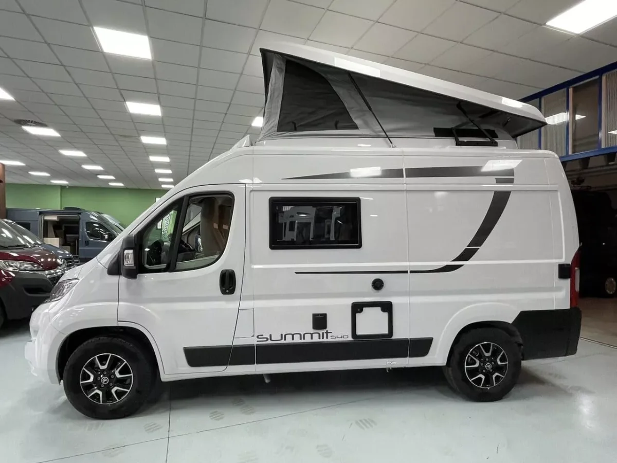 Furgoneta camper Pössl Summit 540 - Imagen 9