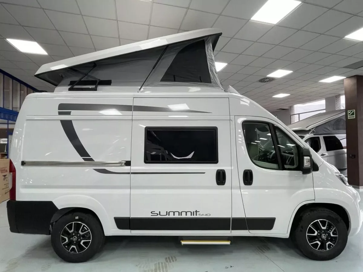 Furgoneta camper Pössl Summit 540 - Imagen 3
