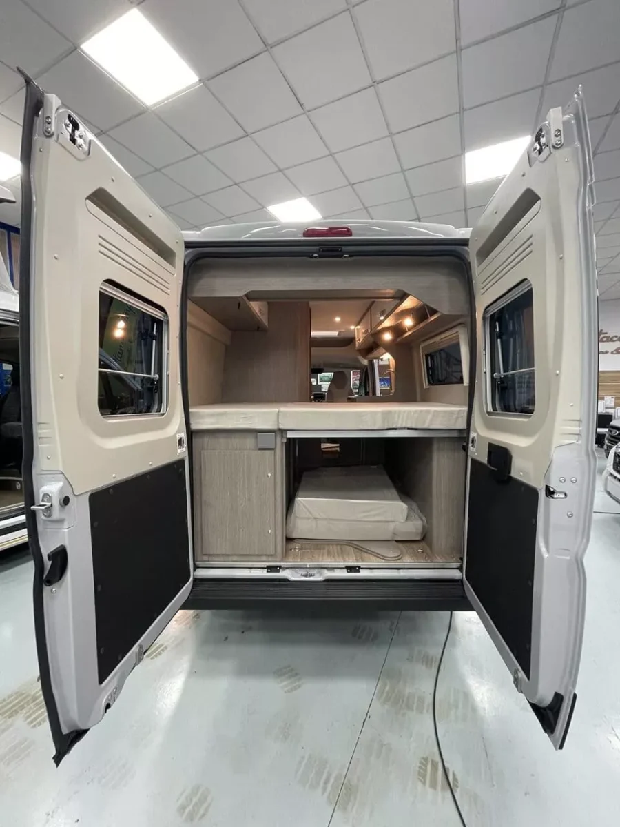 Furgoneta camper Pössl 2 Win Plus S - Imagen 9