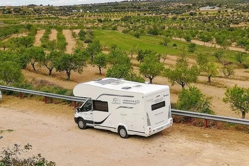 Autocaravana de alquiler Benimar Sport 340 - Imagen 3
