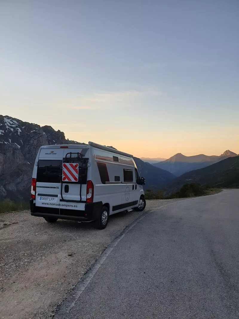 Furgoneta camper de alquiler Roller Team Livingstone 5 - Imagen 3