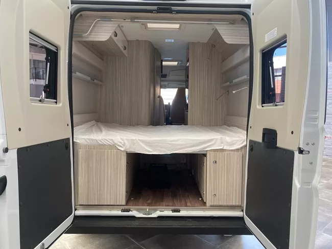 Furgoneta camper de alquiler Elnagh E VAN-5 TREND - Imagen 5