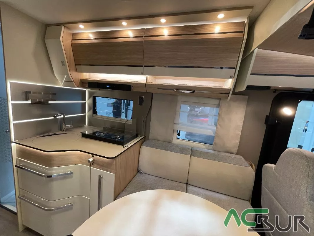 Autocaravana Fleurette Florium Wincester 71 LMF - Imagen 5