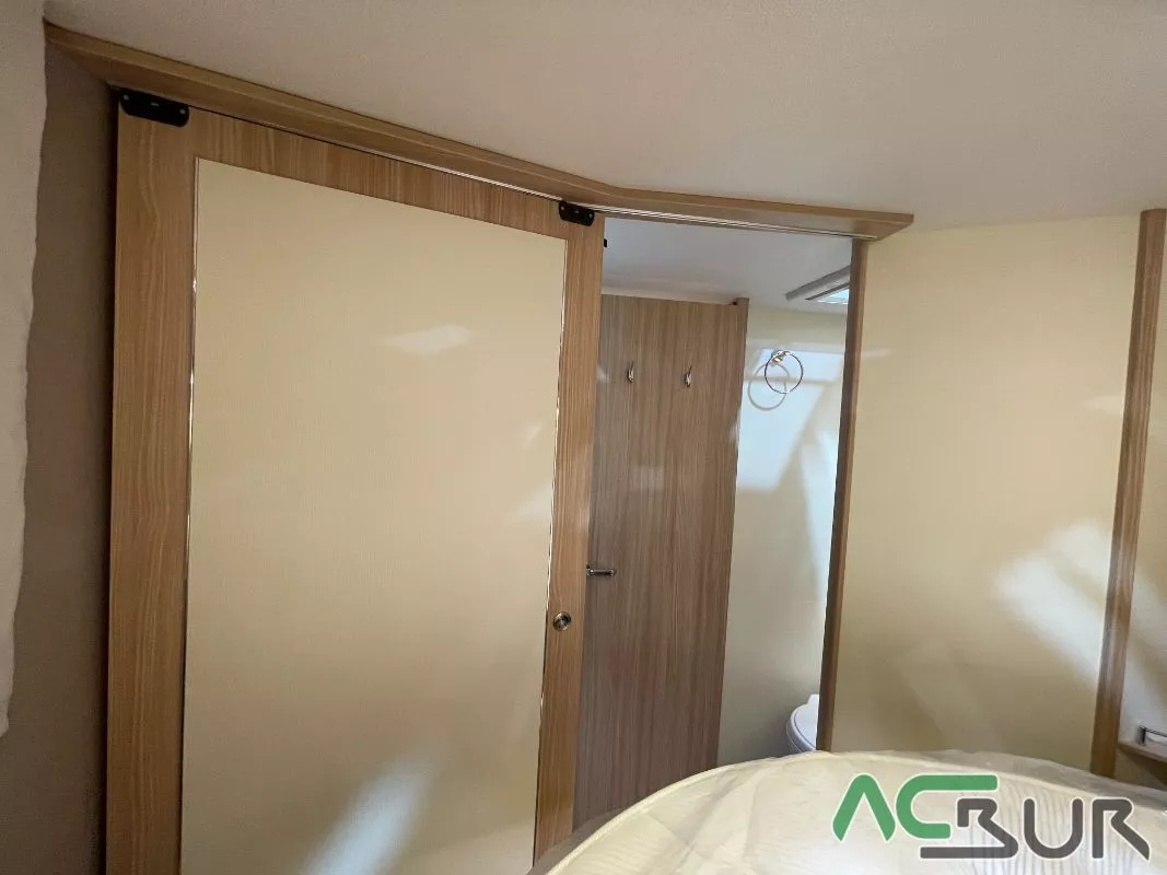 Autocaravana Fleurette Florium Wincester 71 LMF - Imagen 7