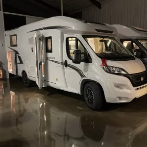 Autocaravana Fleurette Magister 74 LMF
