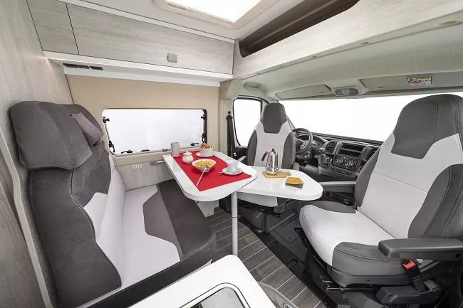 Furgoneta camper de alquiler Roller Team Livingstone 5 - Imagen 6