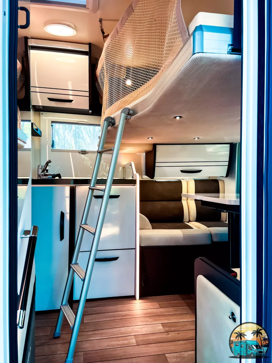 Autocaravana alquiler McLouis MC4 381 - Imagen 8