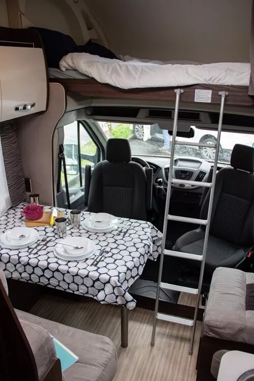 Autocaravana de alquiler Benimar Sport 340 - Imagen 7