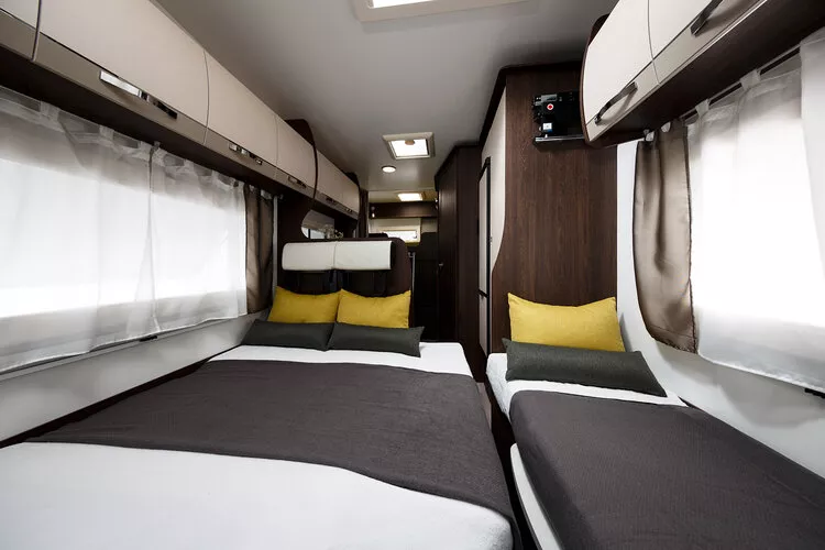 Autocaravana de alquiler Benimar S 323 - Imagen 4