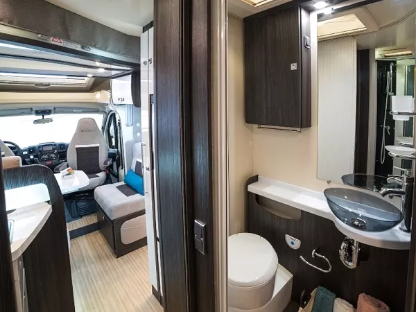 Autocaravana de alquiler Benimar Mileo 296 - Imagen 9