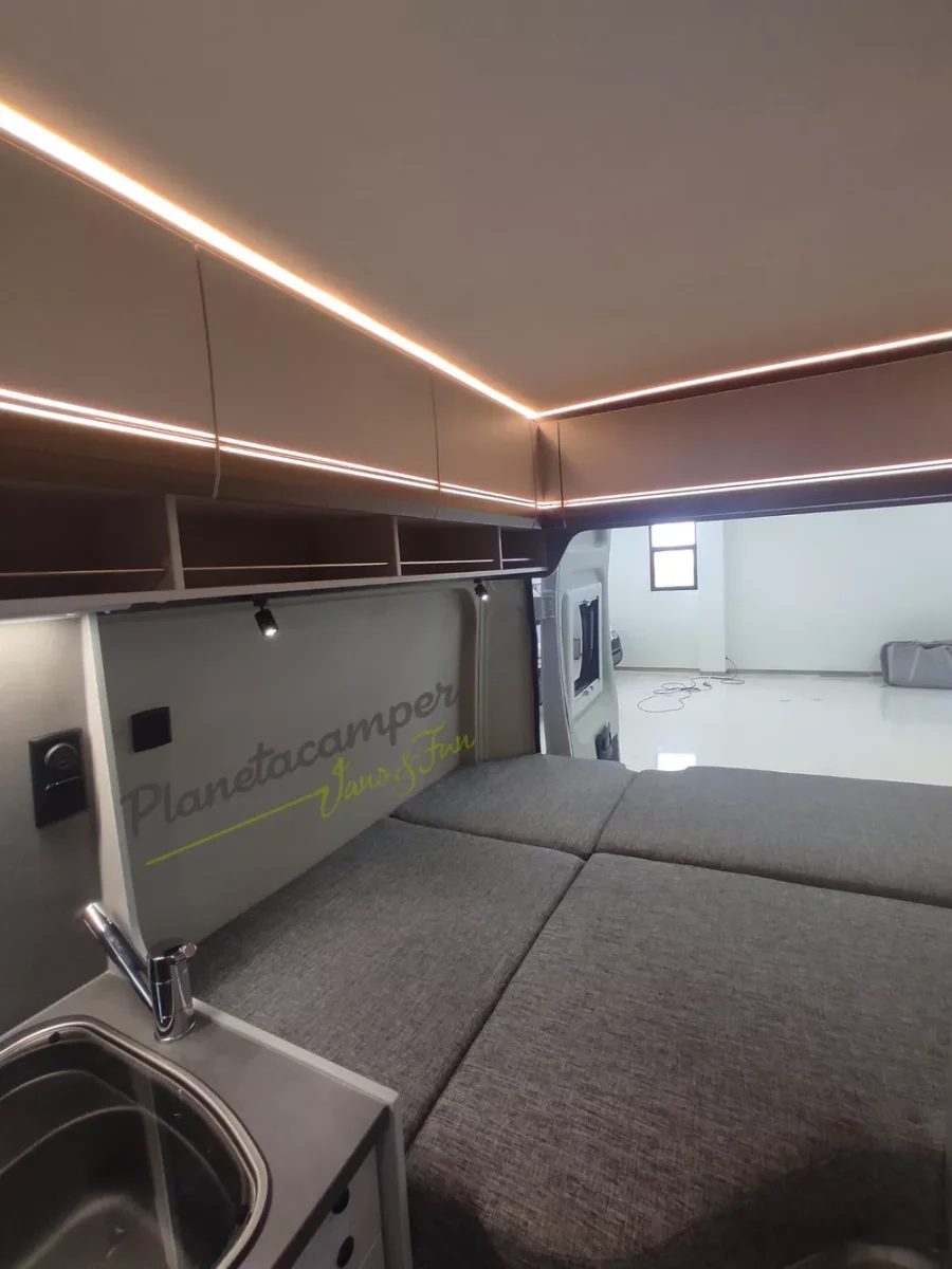 Furgoneta camper Pössl Summit 540 Shine - Imagen 9