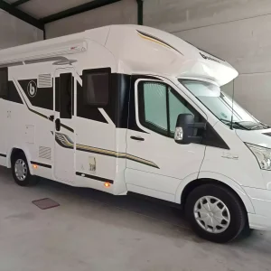 Autocaravana de alquiler Benimar Tessoro 496