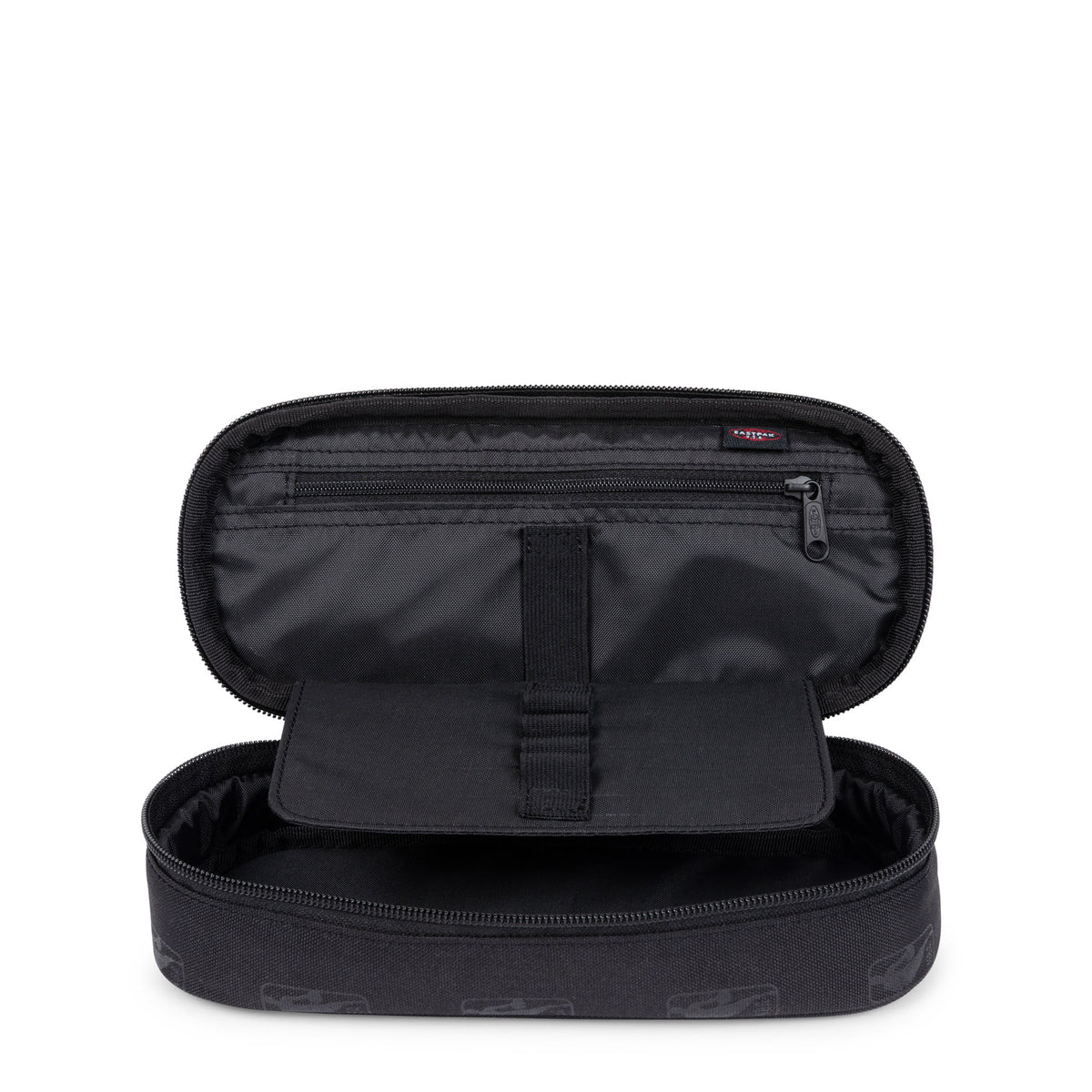 Estuche Eastpak escolar: PLUMIER OVAL EK000717 5Z5 NBA Logo negro con relieve - Imagen 3