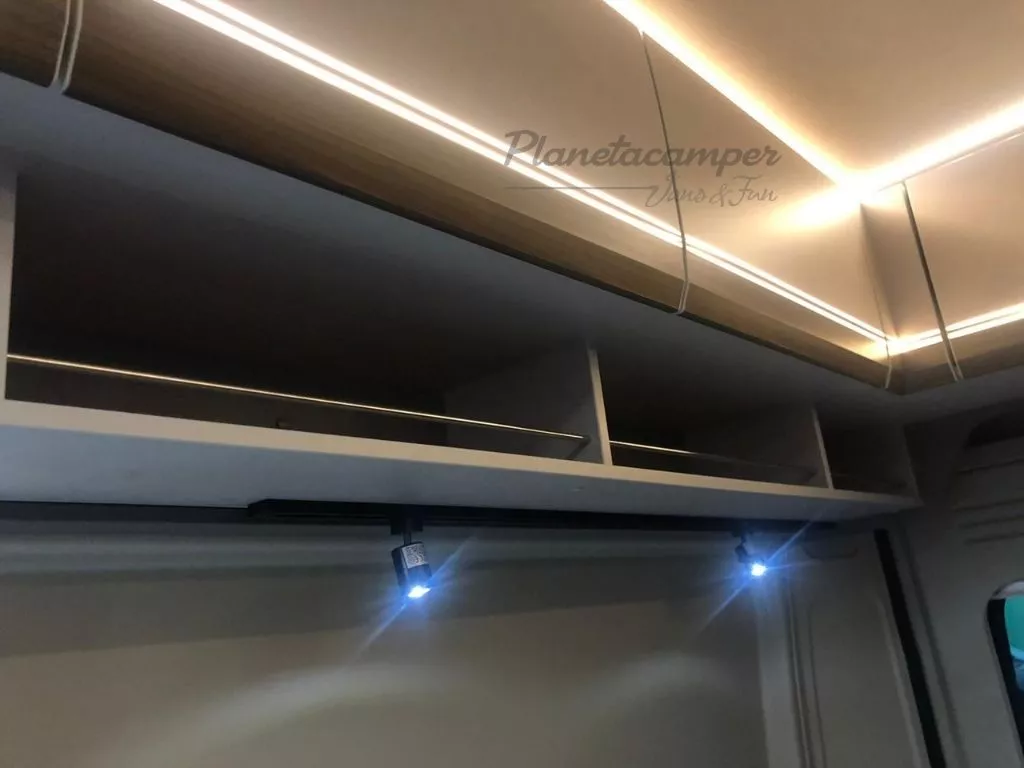 Furgoneta camper Pössl Summit 540 Shine - Imagen 8