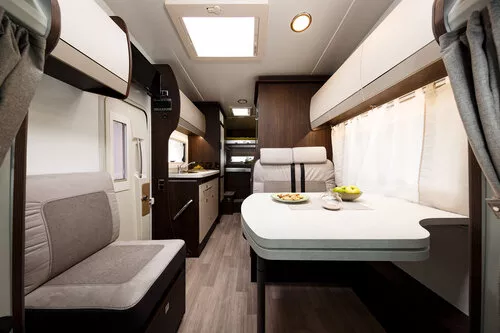 Autocaravana de alquiler Benimar Sport 340 - Imagen 4