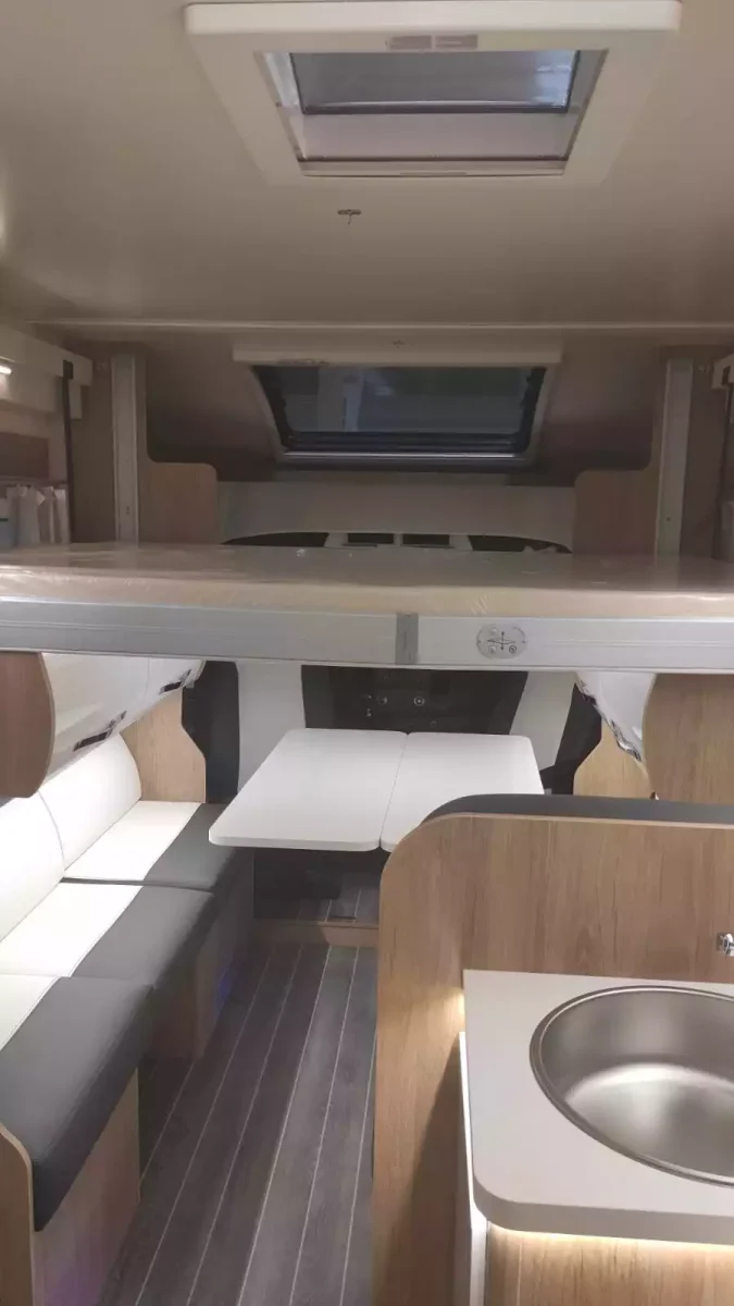 Autocaravana de alquiler CI HORON 74 XT - Imagen 5