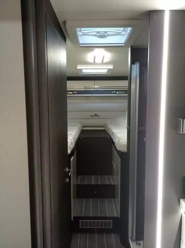 Autocaravana Roller Team Kronos 284TL - Imagen 7