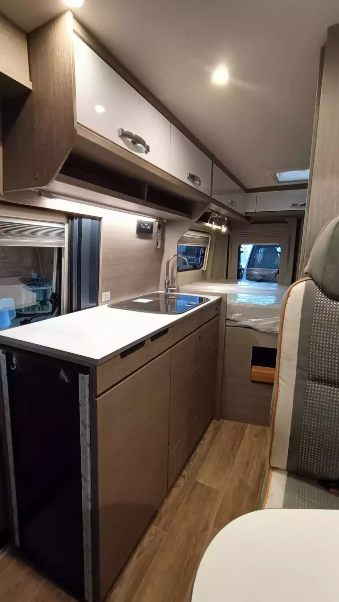 Furgoneta camper Pössl 2WIN S PLUS - Imagen 7