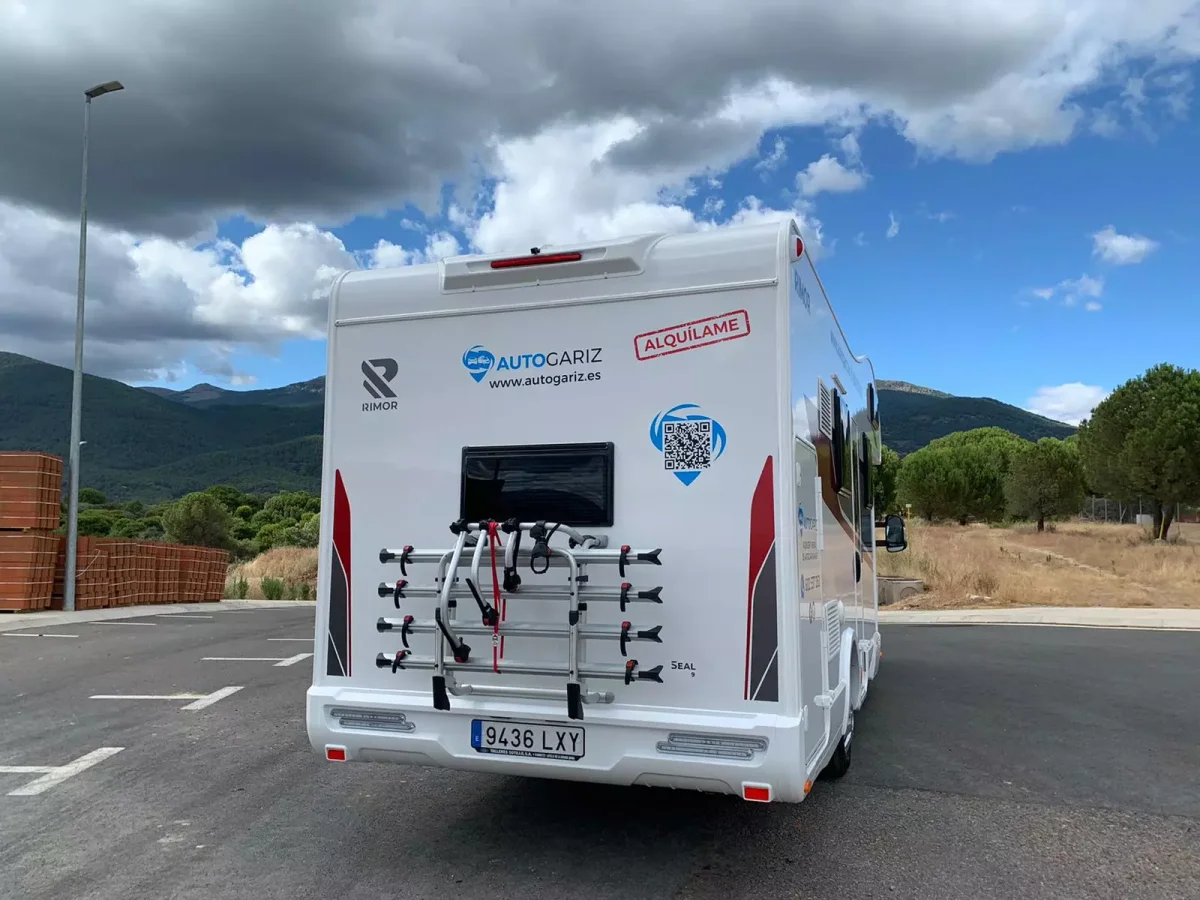 Autocaravana de alquiler Rimor Seal 9 - Imagen 4