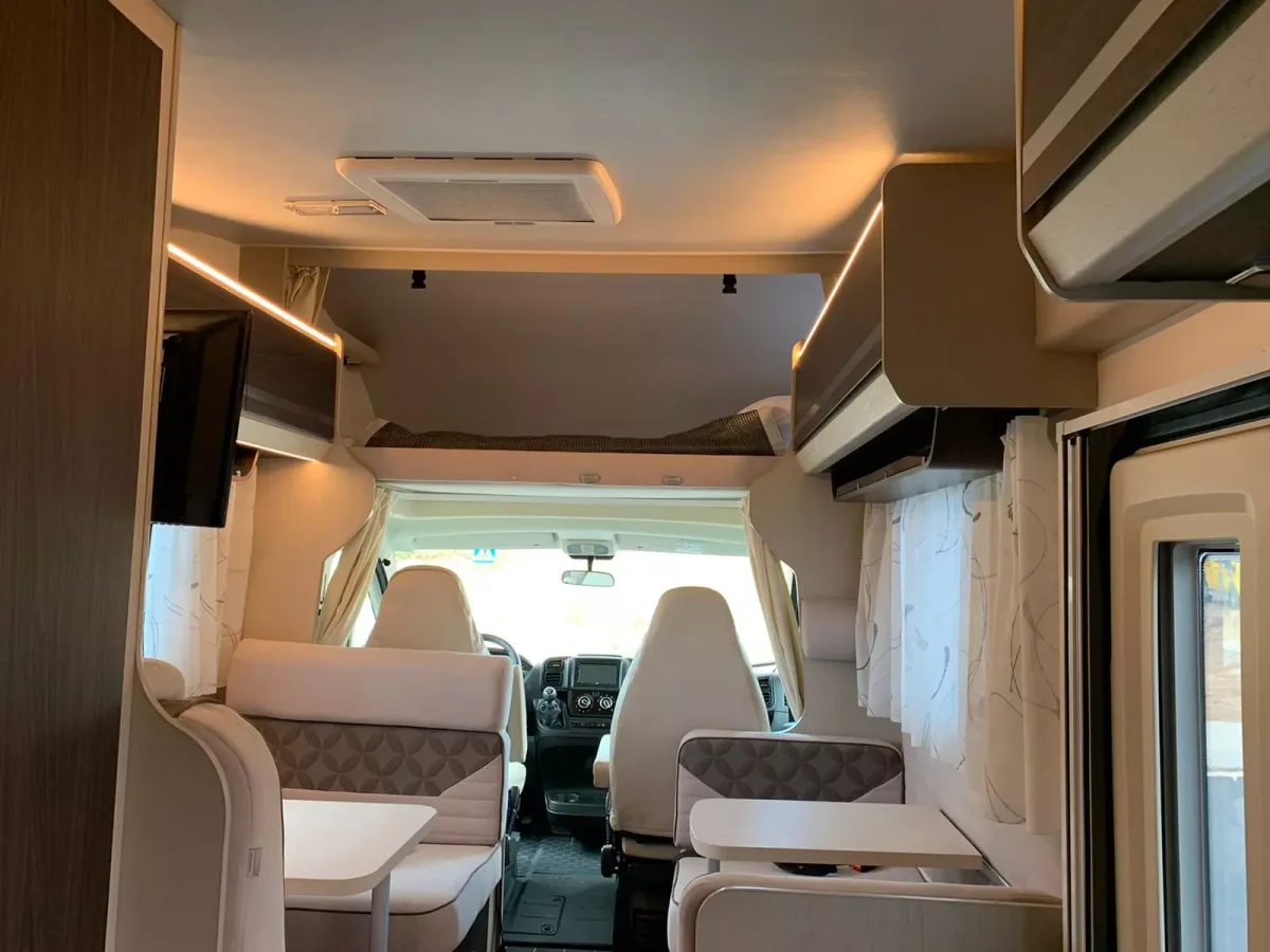 Autocaravana de alquiler Rimor Seal 9 - Imagen 7