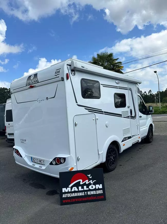 Autocaravana de segunda mano Etrusco V 5.9 DF - Imagen 7