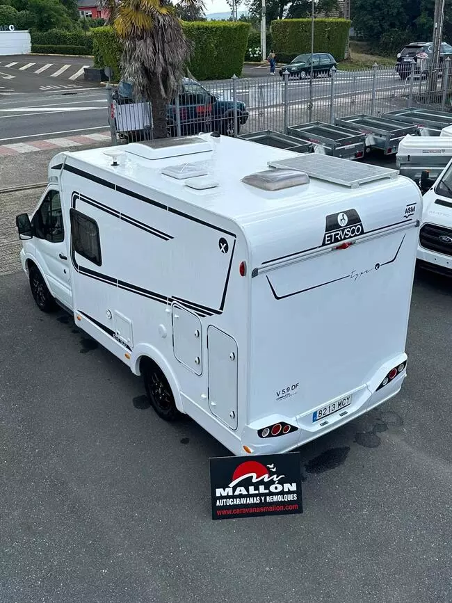 Autocaravana de segunda mano Etrusco V 5.9 DF - Imagen 8