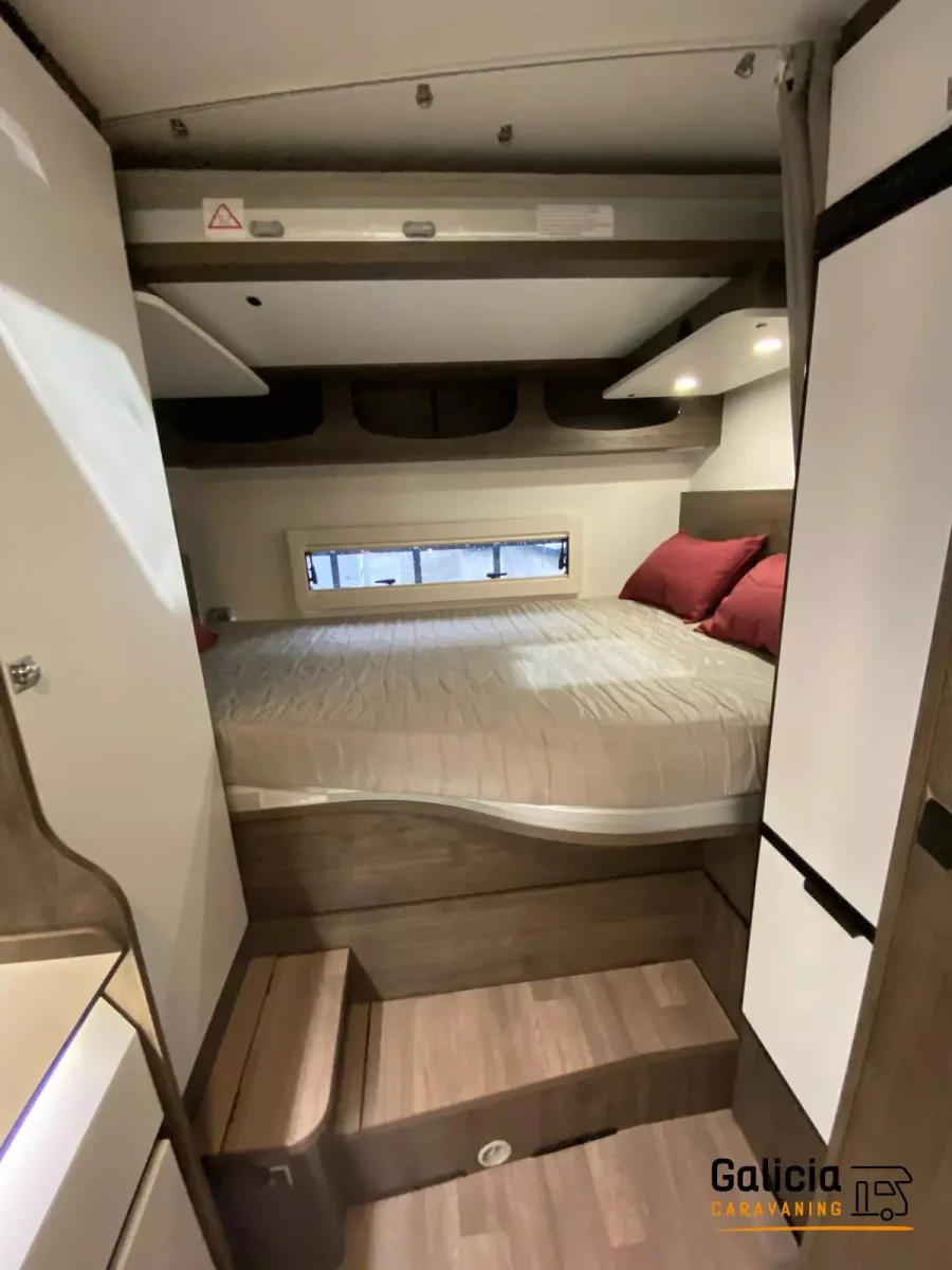 Autocaravana de segunda mano Benimar Amphitryon 940 - Imagen 8