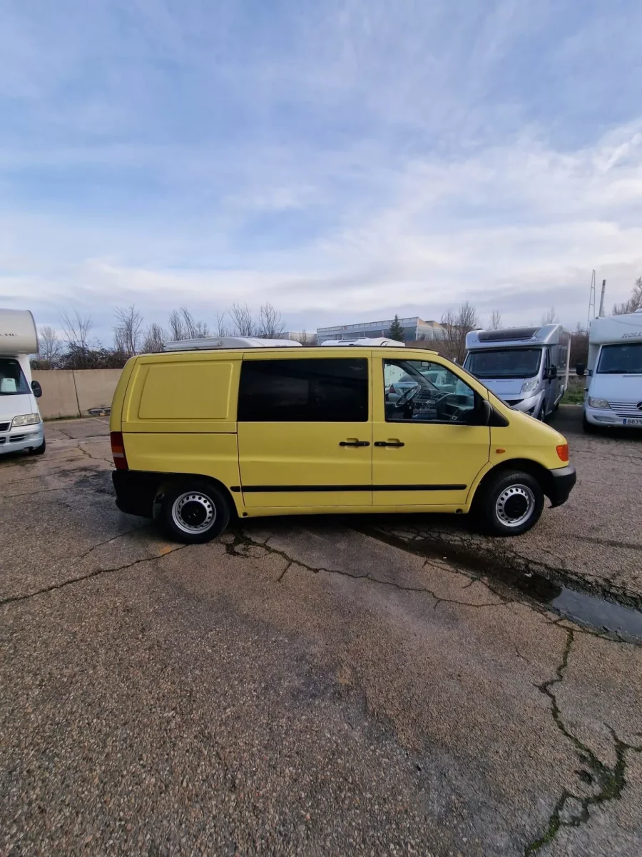 Furgoneta camper de segunda mano Mercedes Vito W638 - Imagen 6