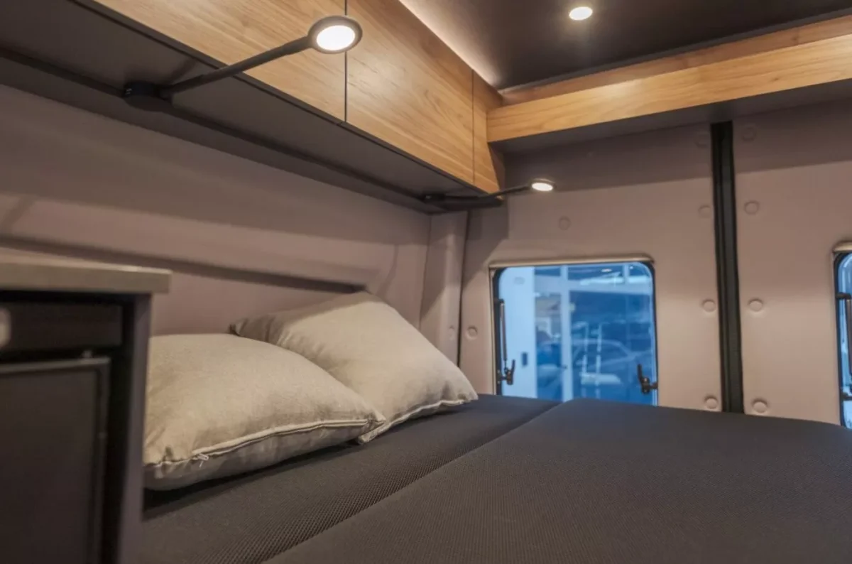 Furgoneta camper North Cape MAN NMY25 4×4 - Imagen 5