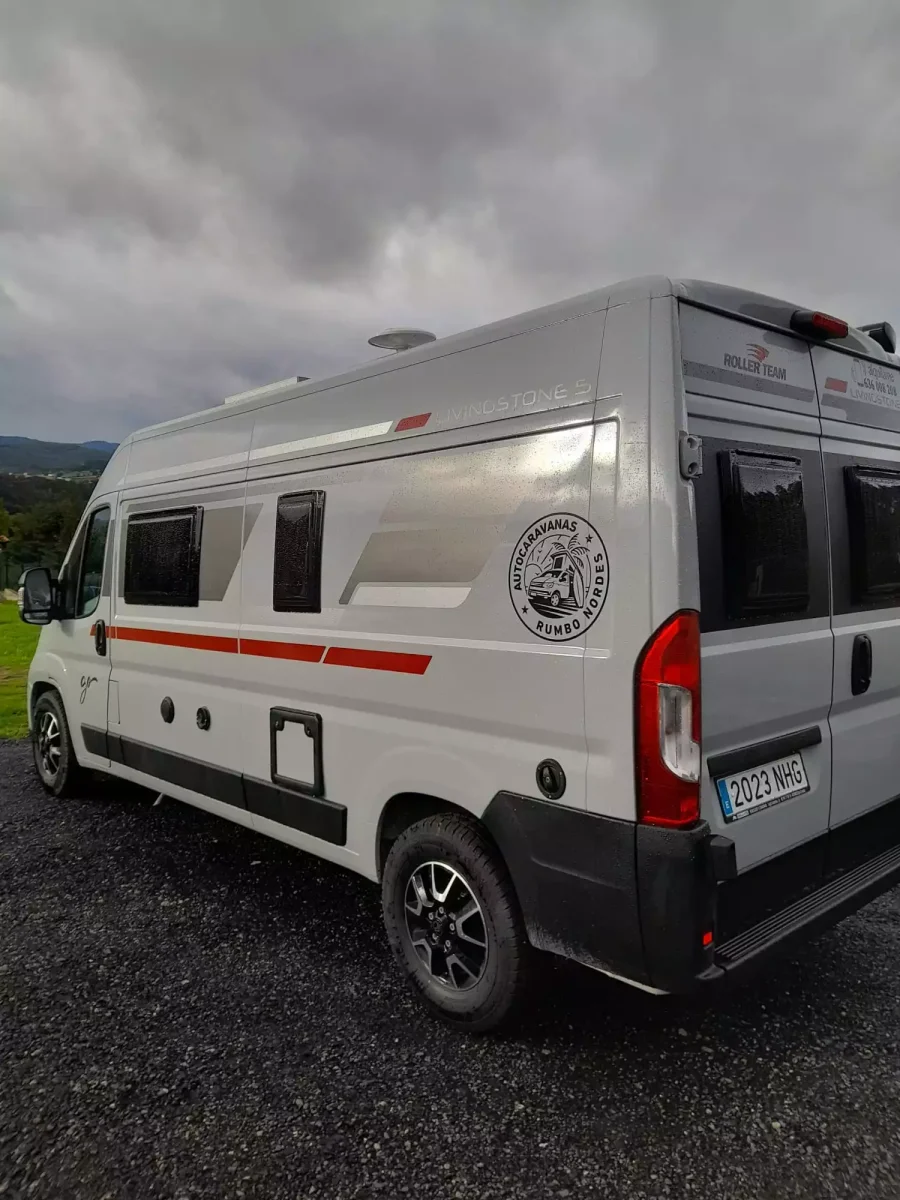 Camper alquiler Roller Team Livingstone 5 - Imagen 4