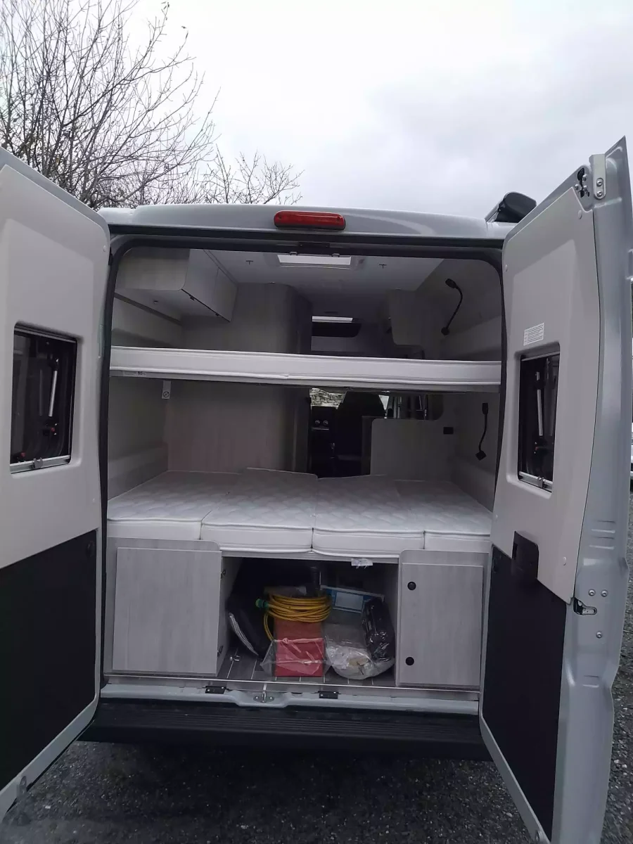 Camper alquiler Roller Team Livingstone 5 - Imagen 6