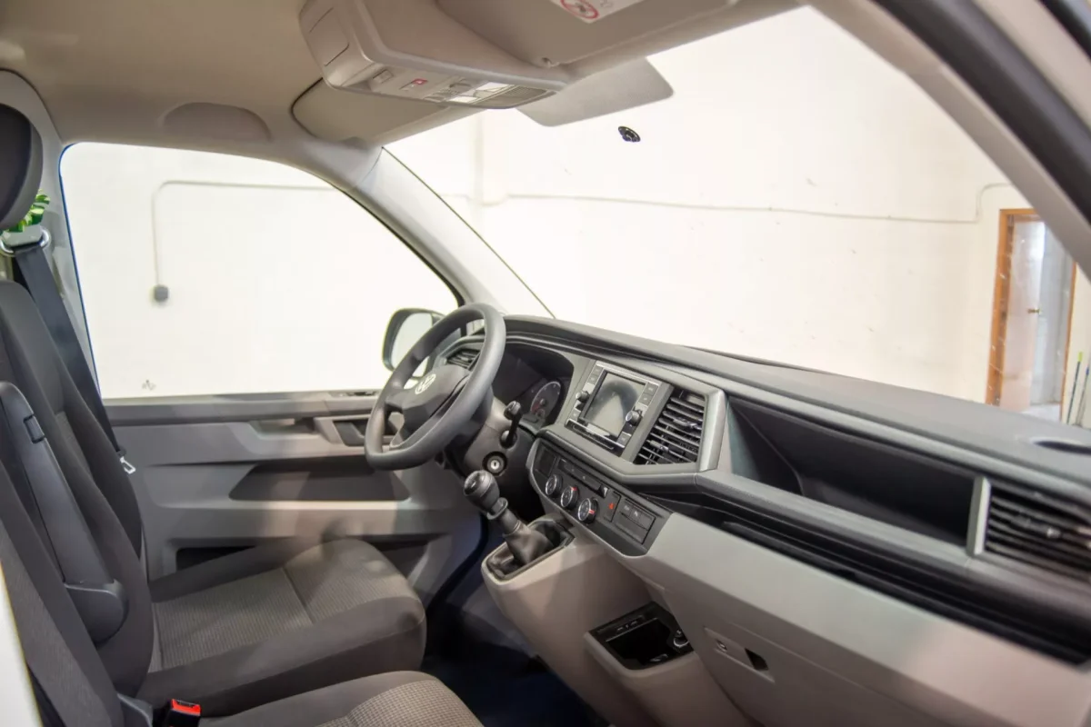 Furgoneta camper de alquiler VW Transporter L1H1 La cabaña +21 AÑOS - Imagen 8