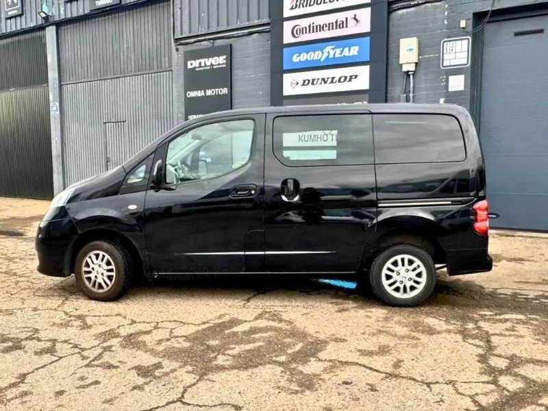 Furgoneta de segunda mano Nissan NV200 - Imagen 3