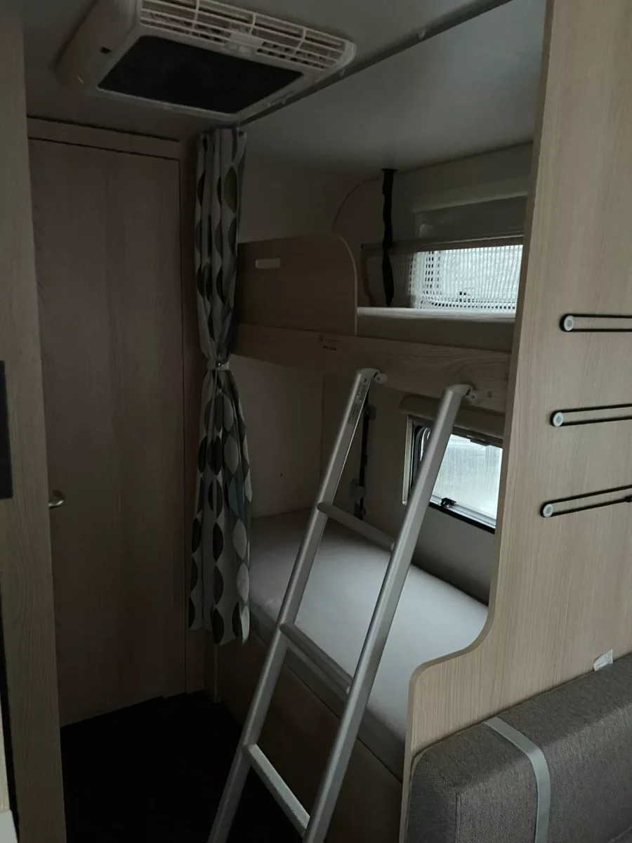 Caravana de segunda mano Adria Aviva 495 LX - Imagen 9