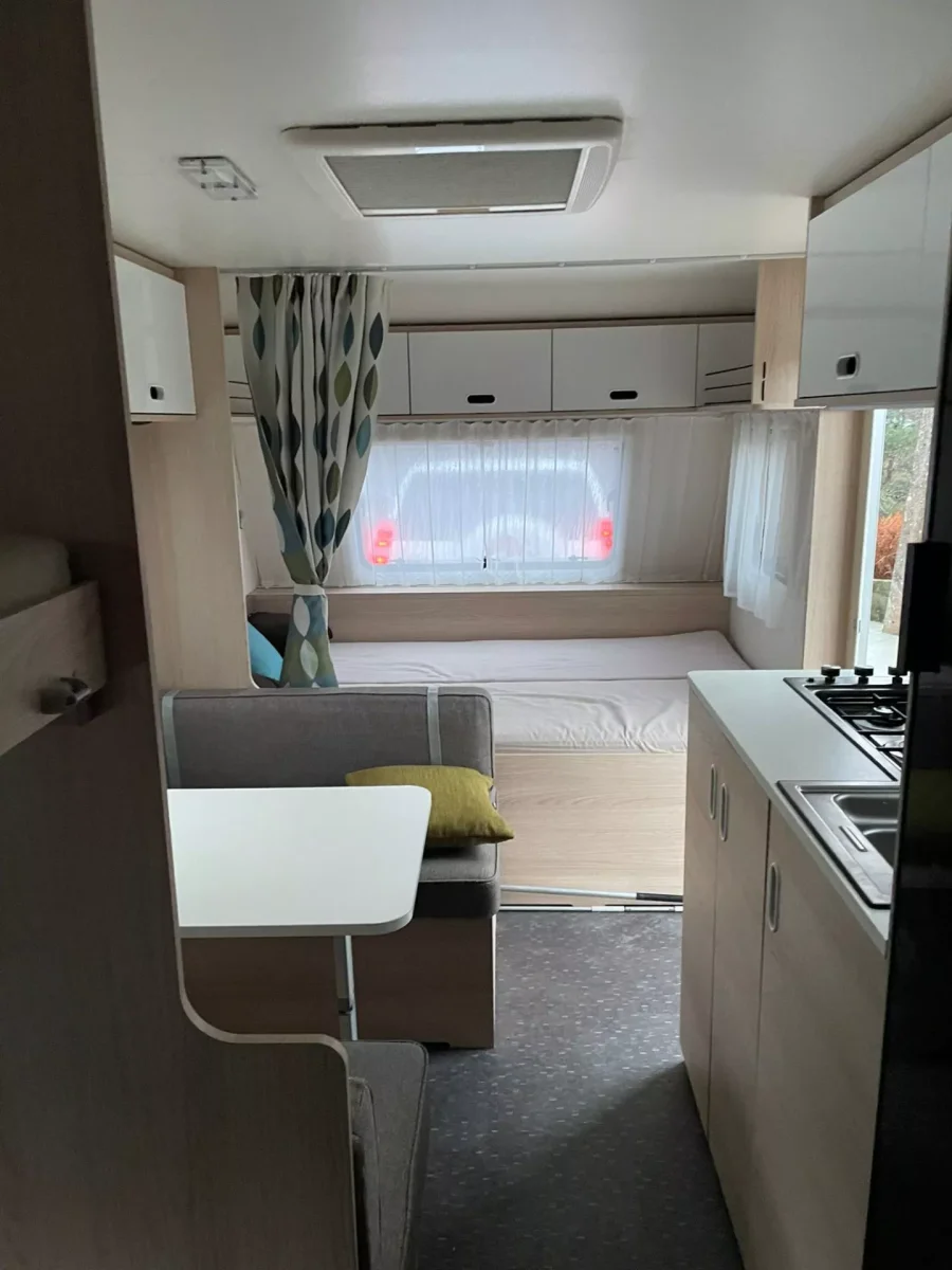 Caravana de segunda mano Adria Aviva 495 LX - Imagen 5