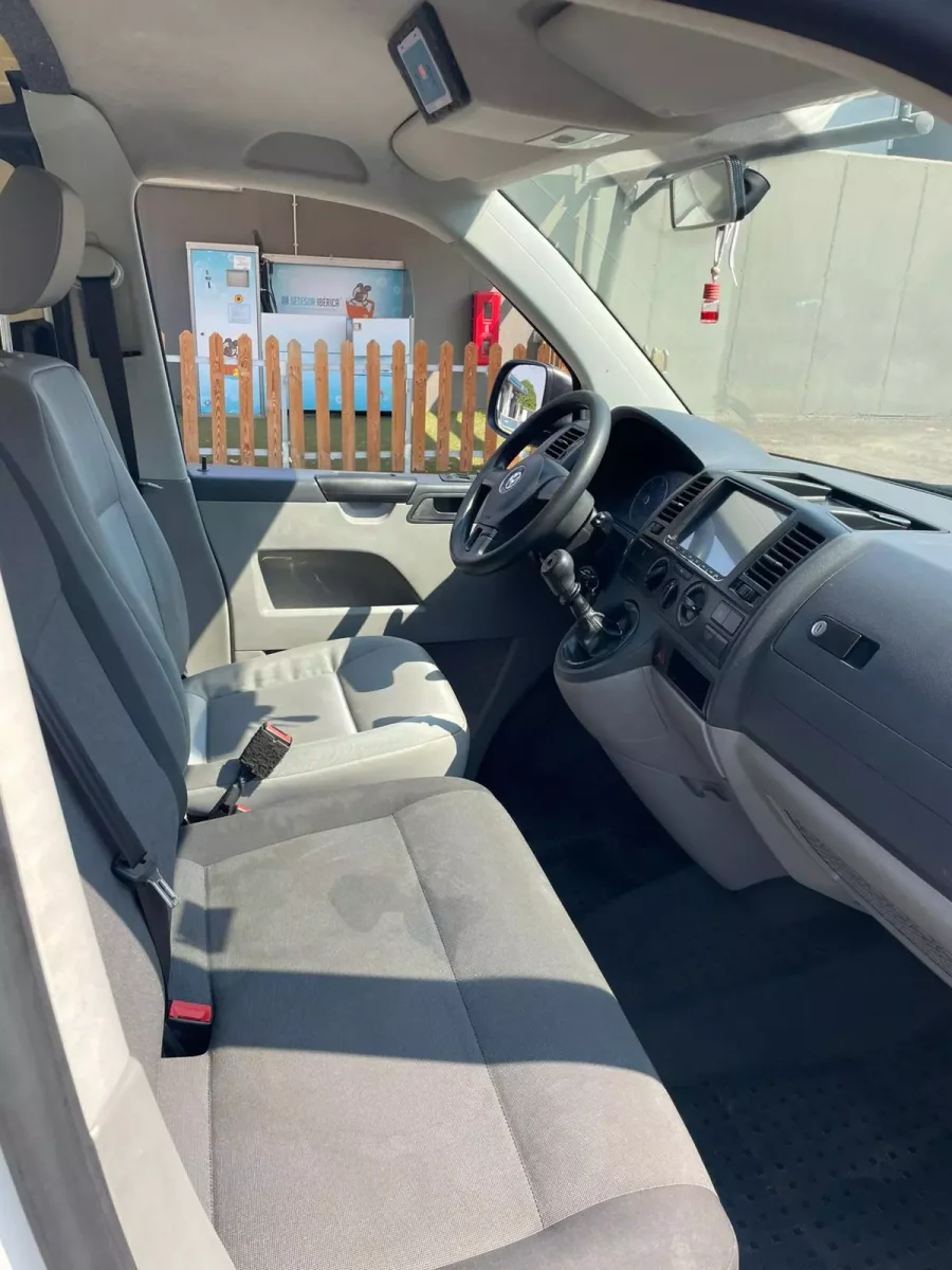 Furgoneta camper de segunda mano Transporter T5 y T6 - Imagen 7