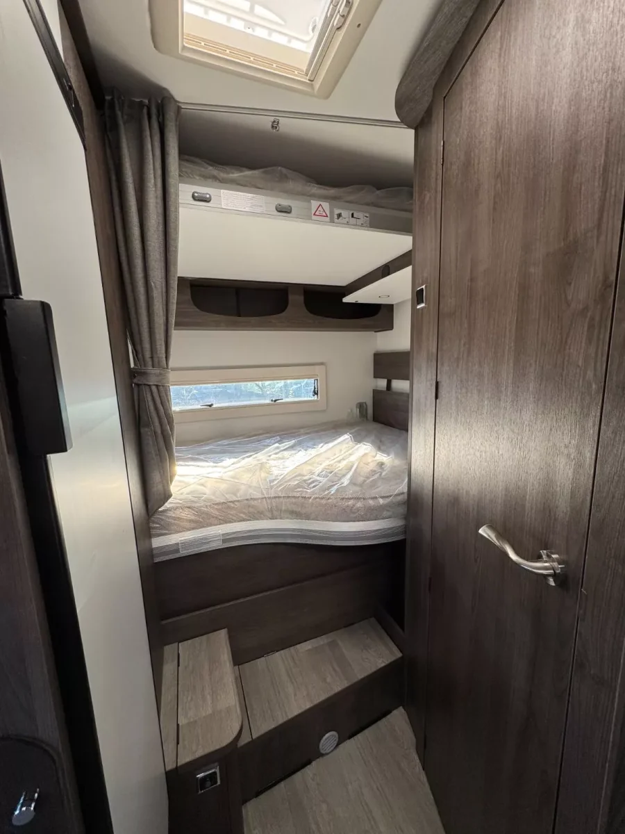 Autocaravana alquiler Benimar Sport 340 UP - Imagen 5