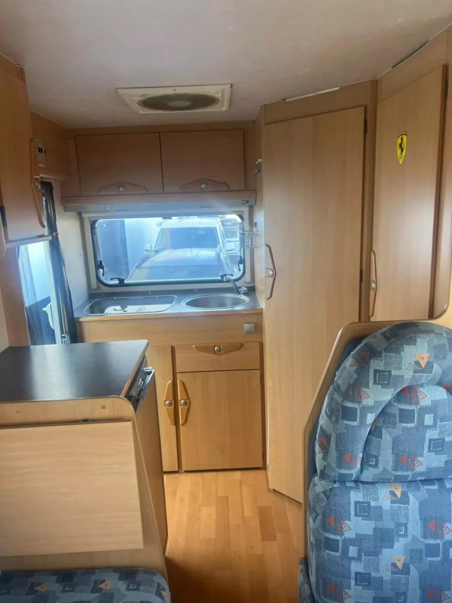 Autocaravana segunda mano Adria Adriatik AYC 571 DH - Imagen 8