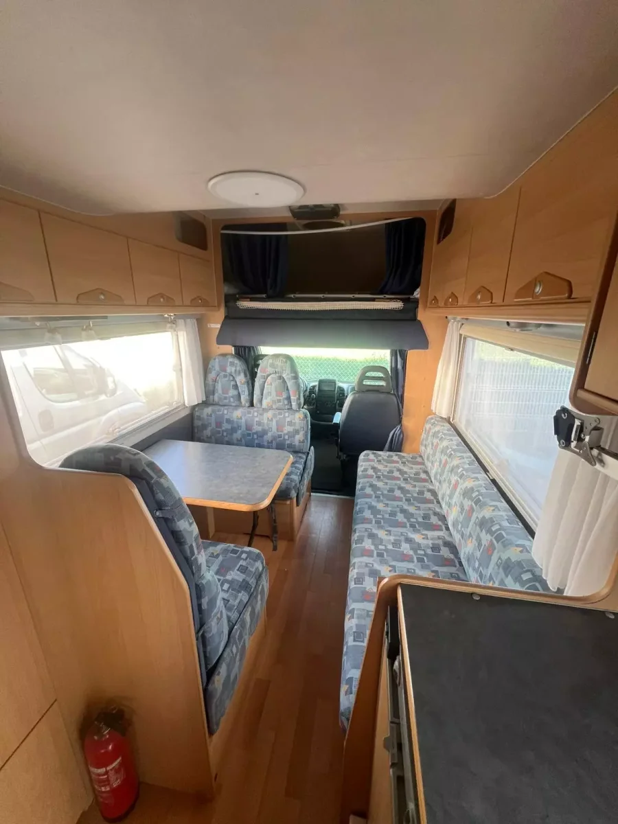 Autocaravana segunda mano Adria Adriatik AYC 571 DH - Imagen 9