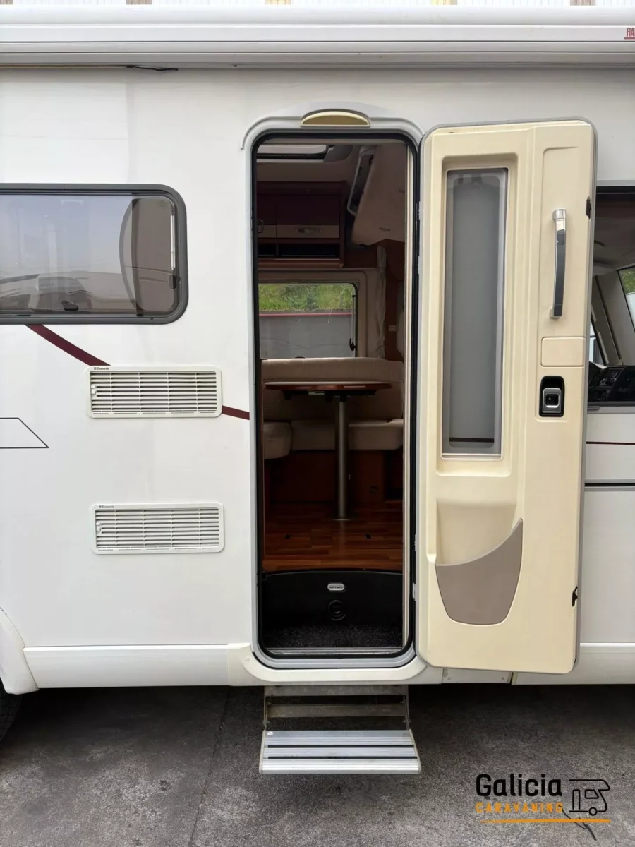 Autocaravana de segunda mano Hymer B514 - Imagen 8