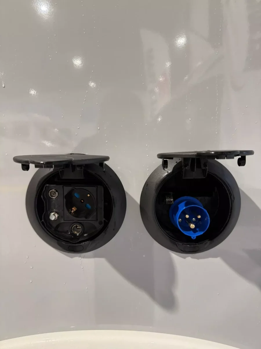 Autocaravana McLouis Glamys 320 - Imagen 7