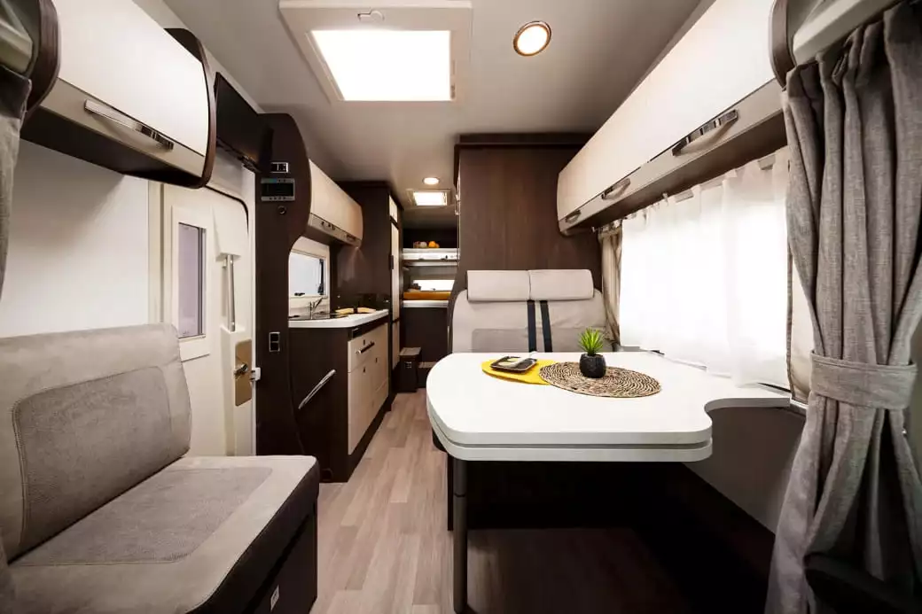 Autocaravana de segunda mano Benimar Sport 340UP - Imagen 4