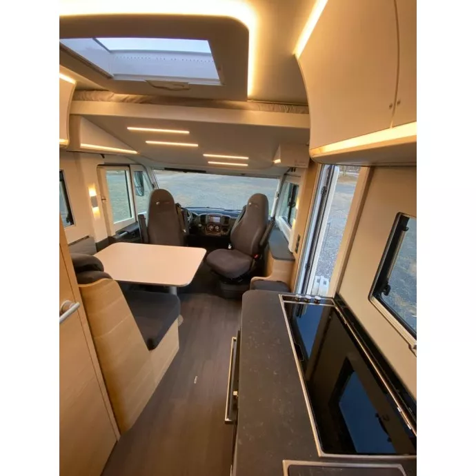 Autocaravana de segunda mano Adria Sonic Plus 600SL - Imagen 9